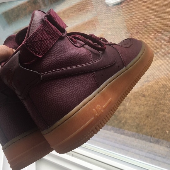 Moroon Nike Air Force 1 - Picture 1 of 3